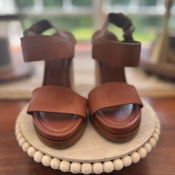 Vince Brown Platform Sandals with Chunky Heel size 8 with box and bag - Picture 7 of 17